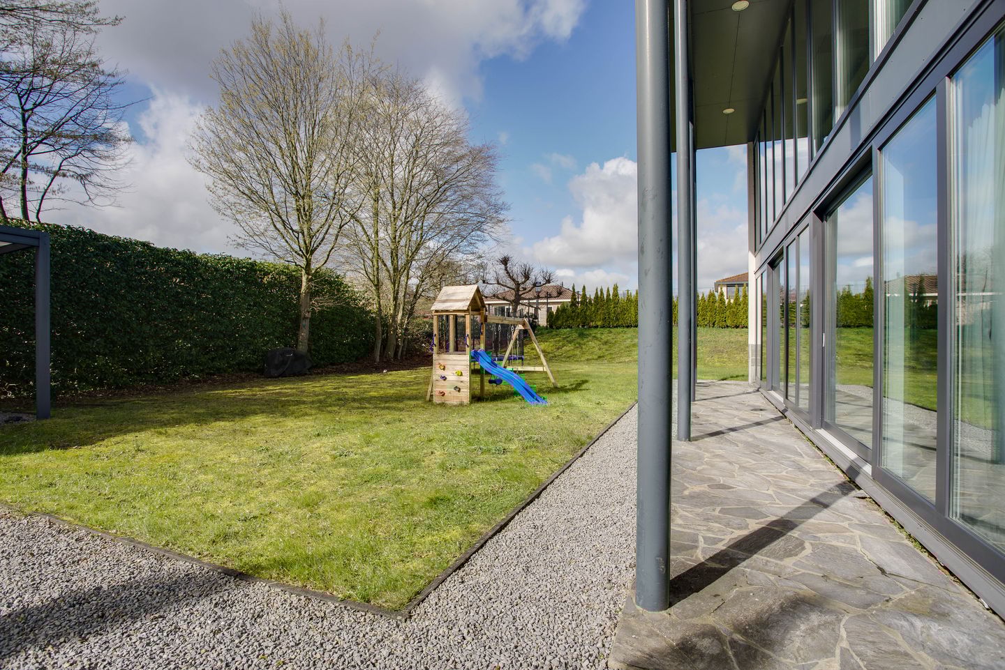 Foto 59 van Maasdamstraat 22-B