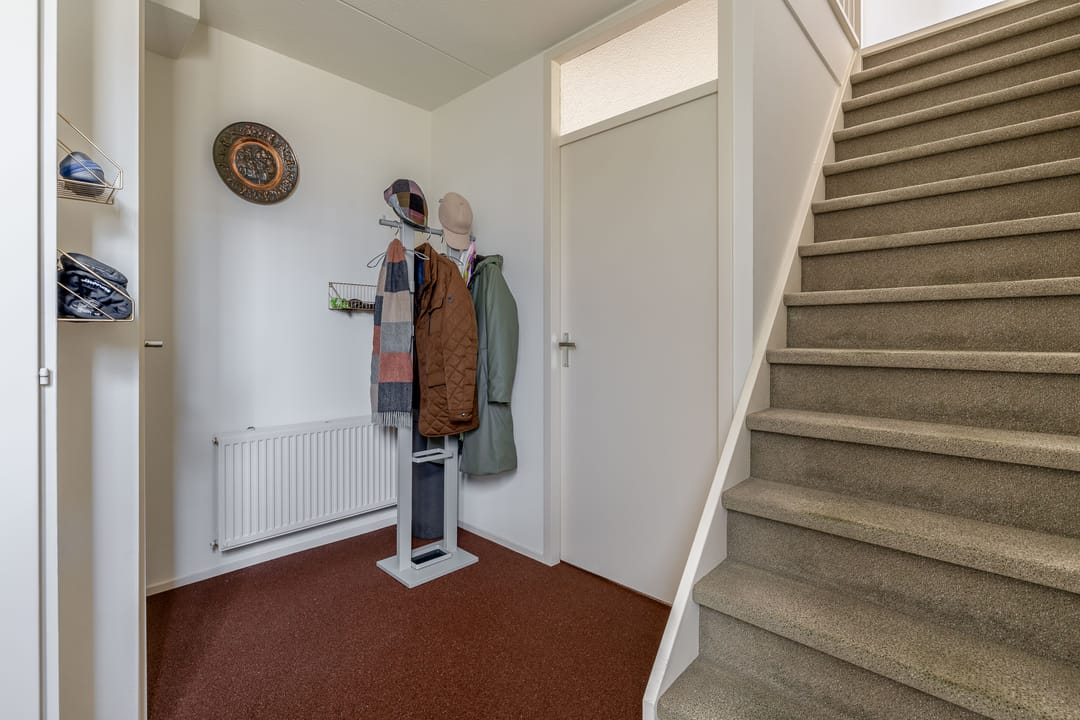 Photo 7 of Meulakkers 24