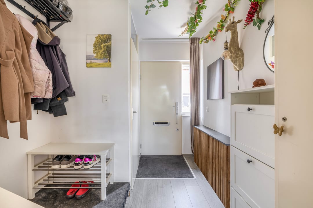 Foto 11 van Maagd 10