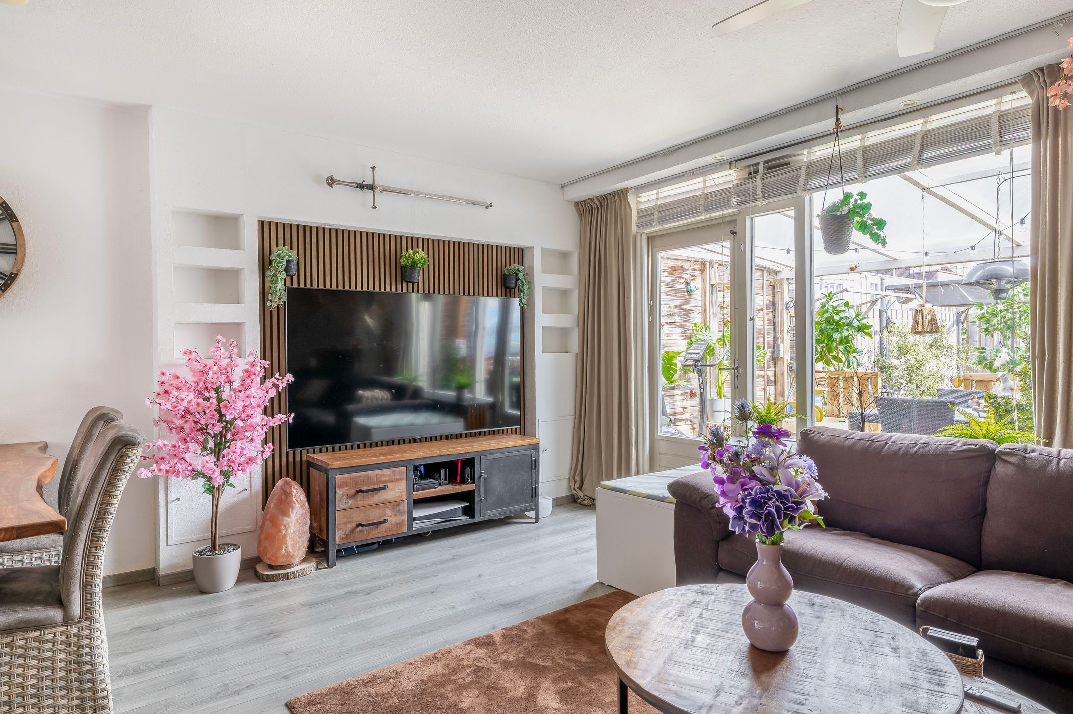 Foto 18 van Maagd 10