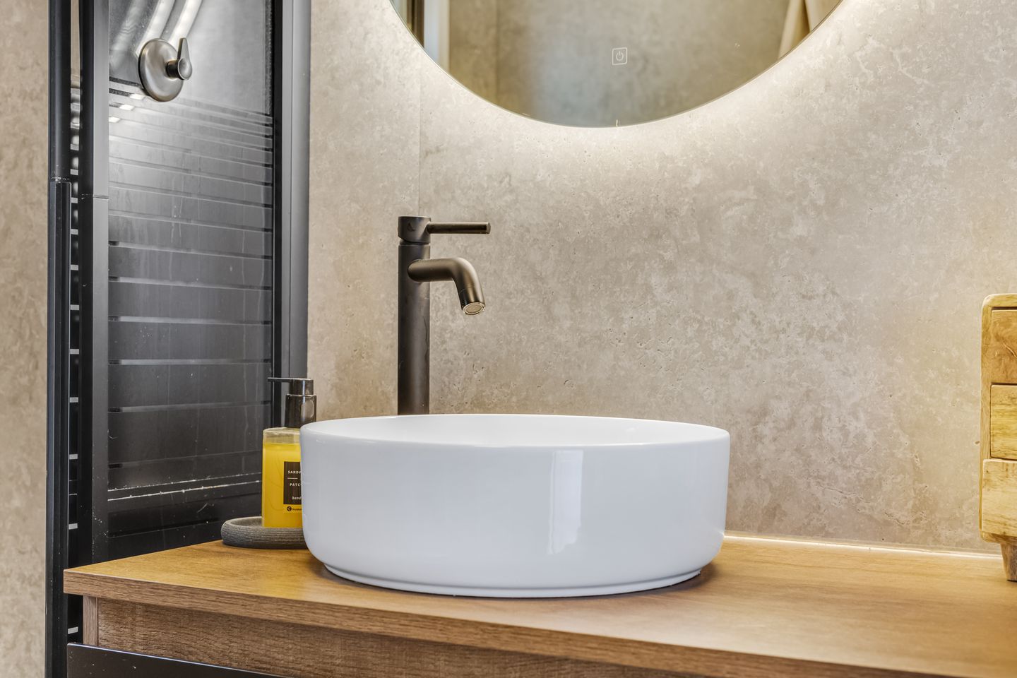 Photo 19 of Rijk van Batouwe 55