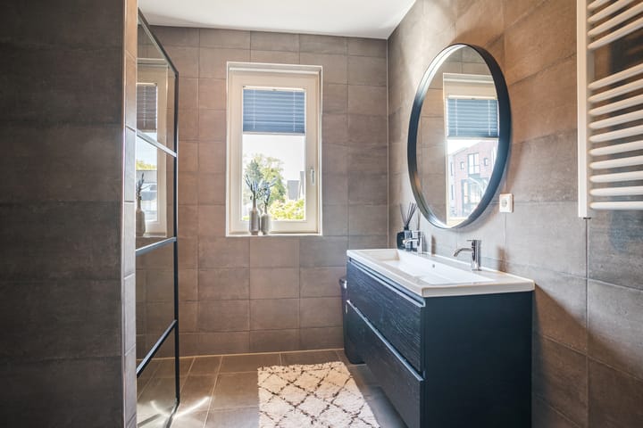 Photo 4 of Concertstraat 7