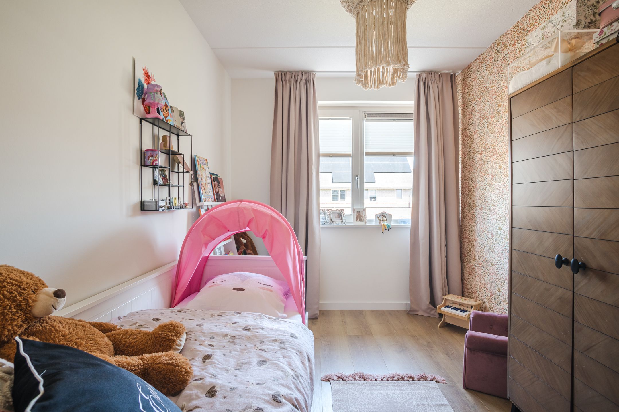 Photo 21 of Concertstraat 7