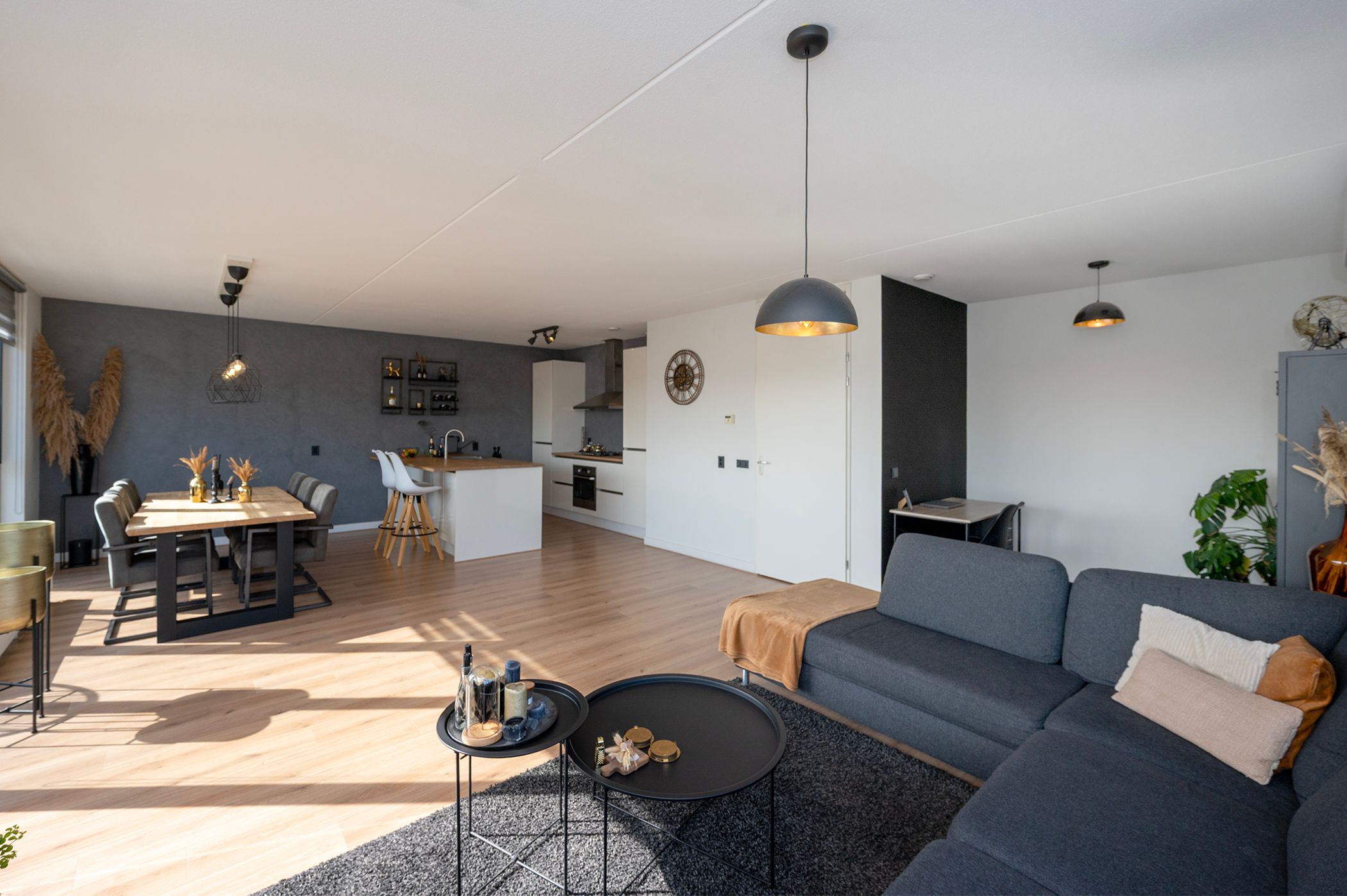 Foto 12 van Tolstraat 138