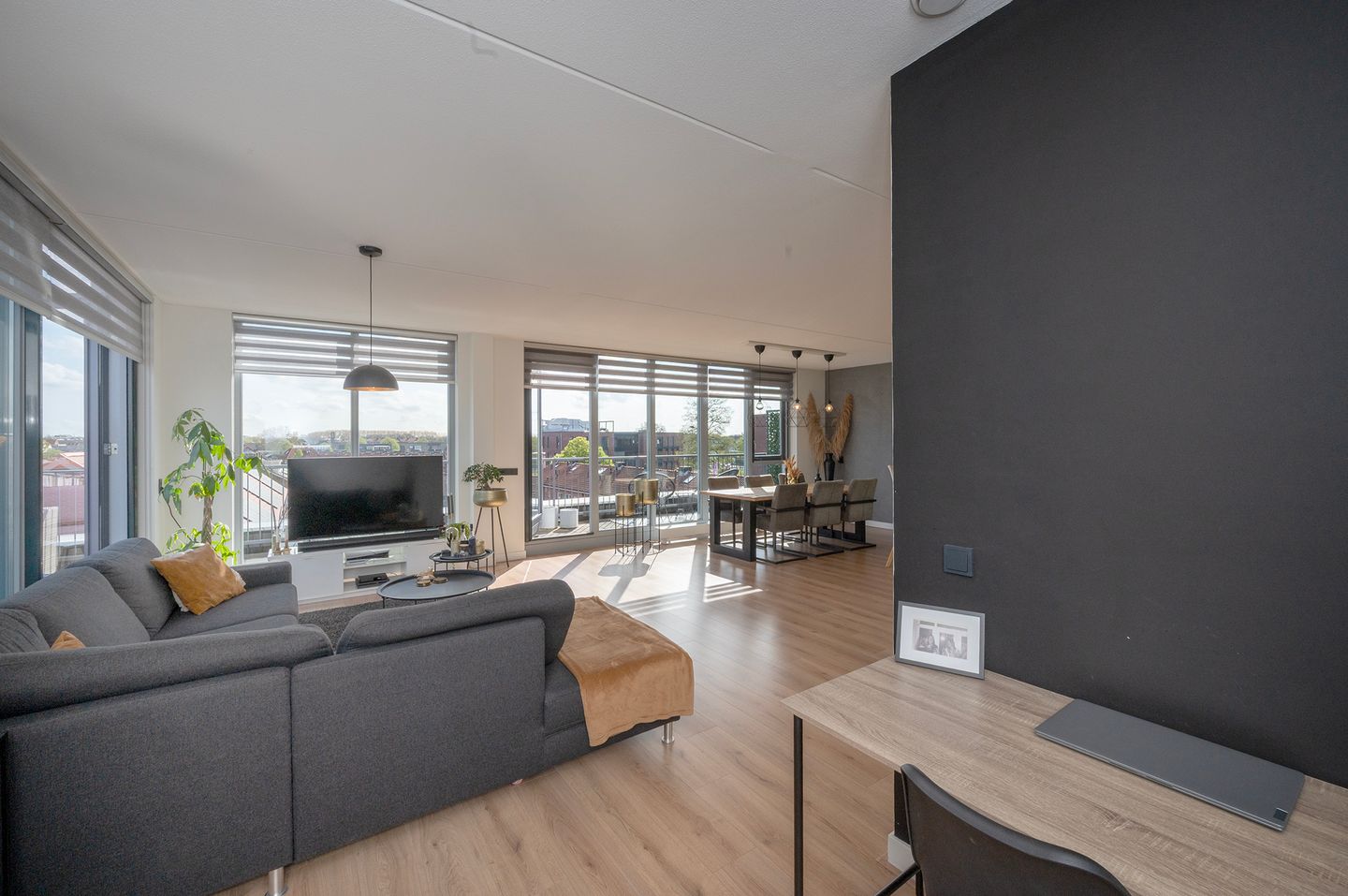 Foto 20 van Tolstraat 138