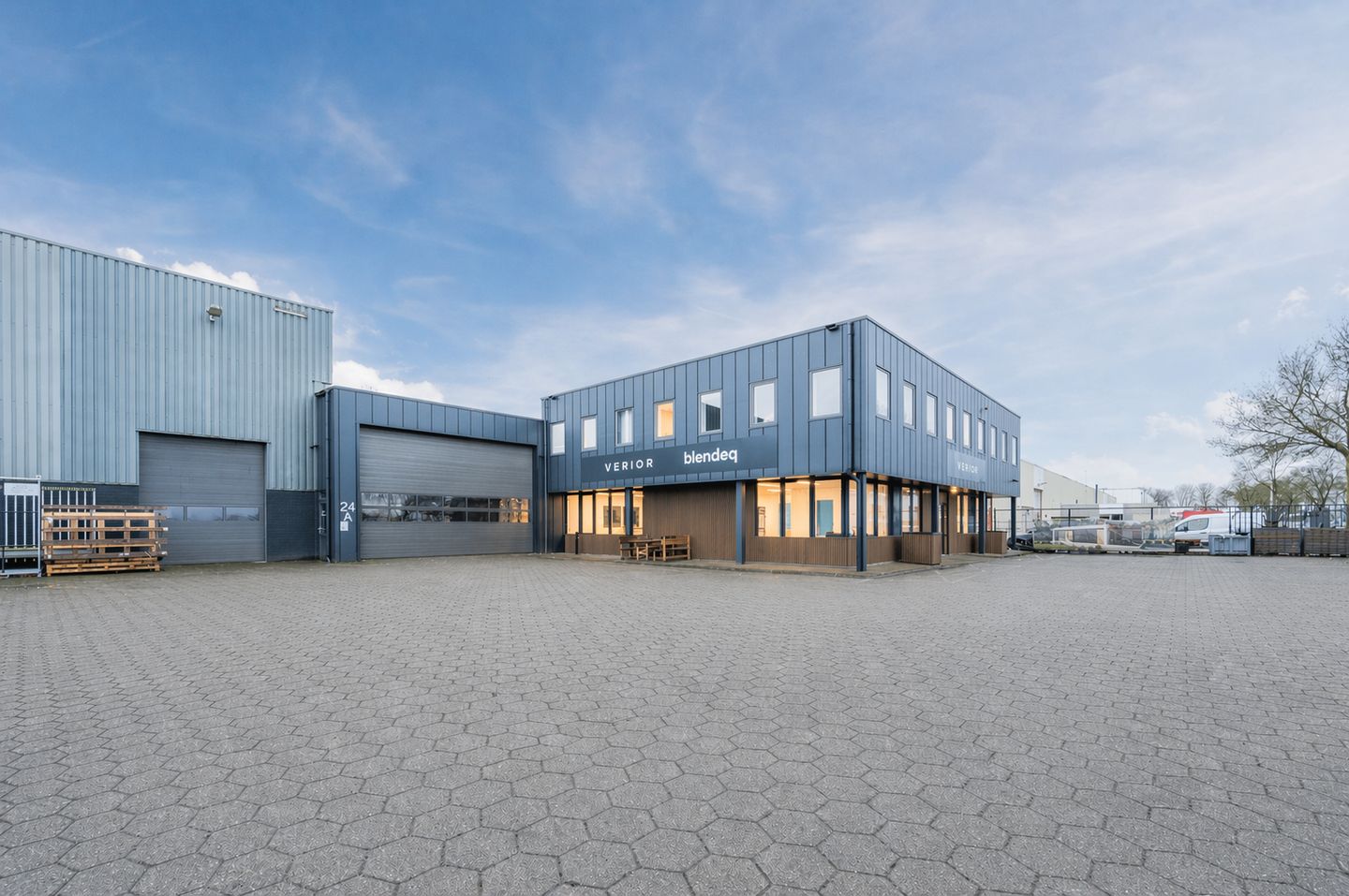 Bekijk foto 1 van Rootven 24