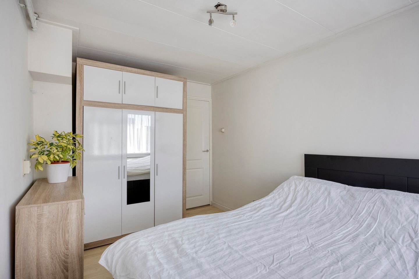 Foto 20 van Jan Pieterszoon Coenlaan 12