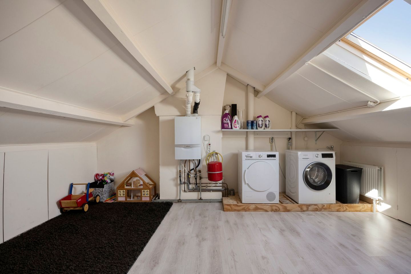 Foto 34 van Jan Pieterszoon Coenlaan 12