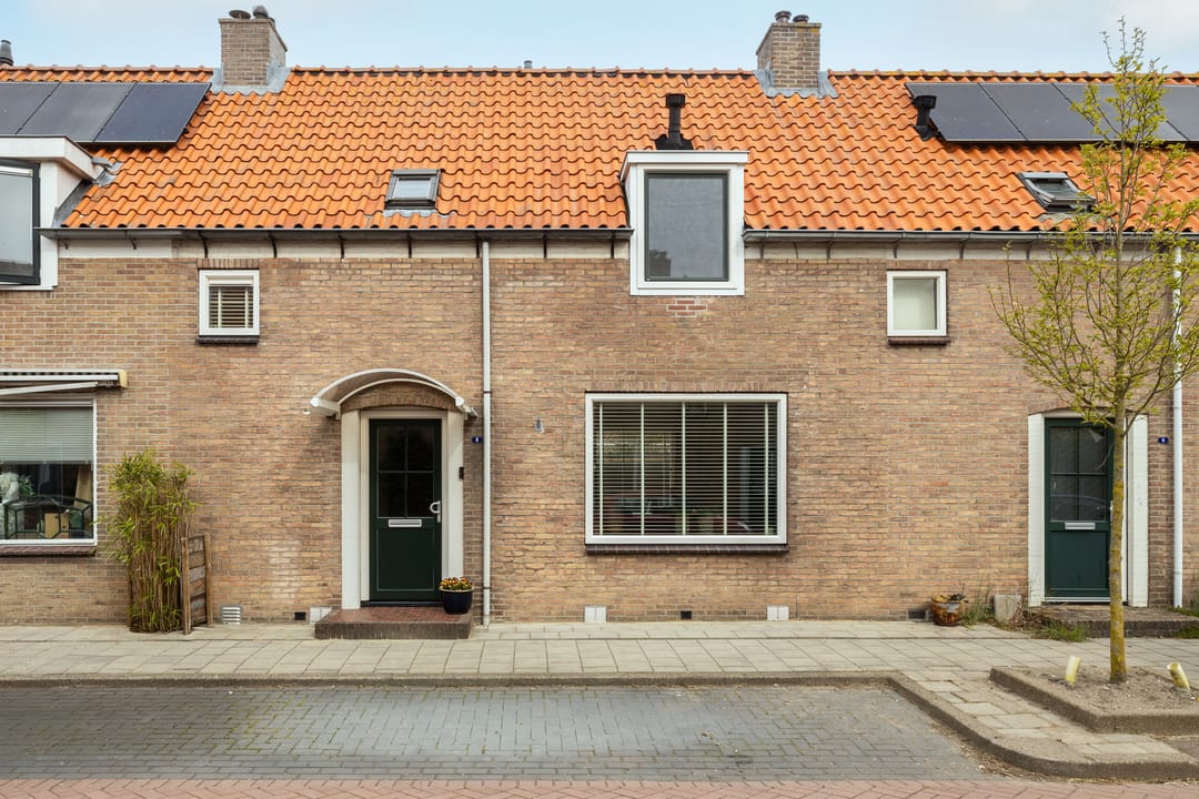 Foto 1 van Van der Ledestraat 8