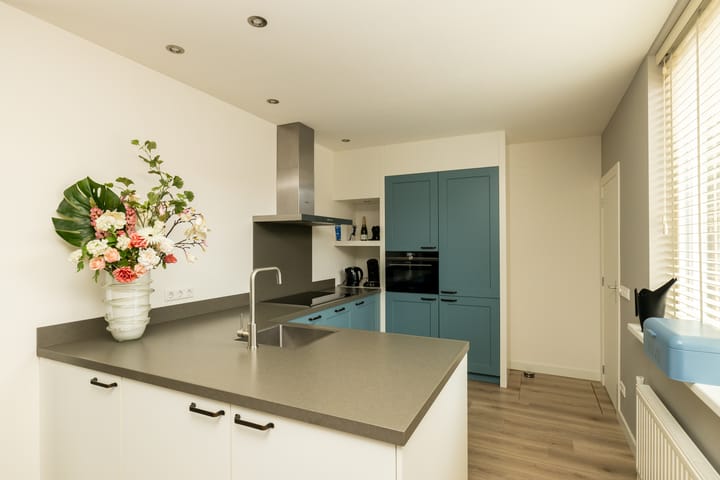 Foto 3 van Van der Ledestraat 8