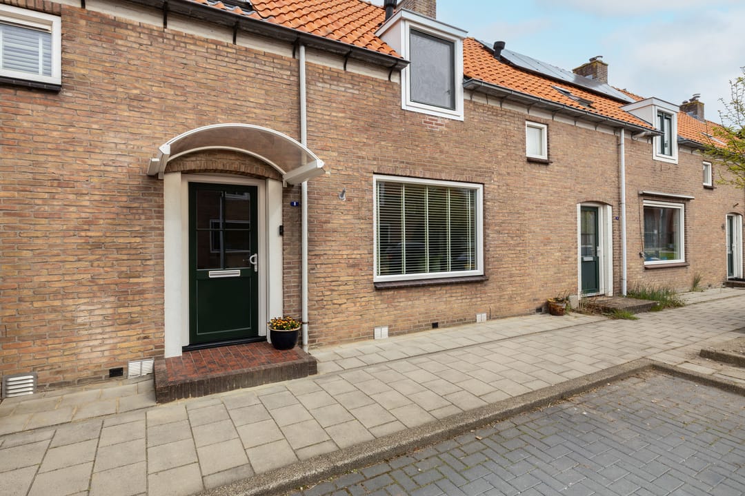 Foto 7 van Van der Ledestraat 8