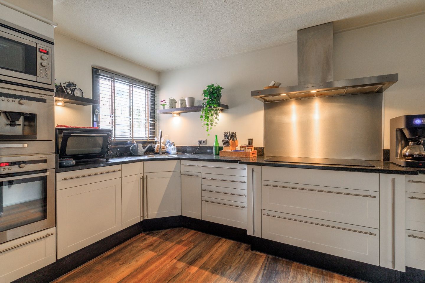 Foto 14 van Hammerstraat 4