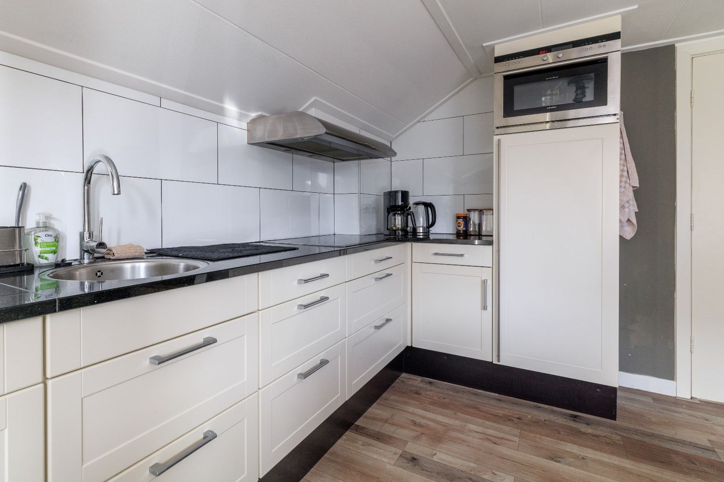 Foto 25 van Hammerstraat 4