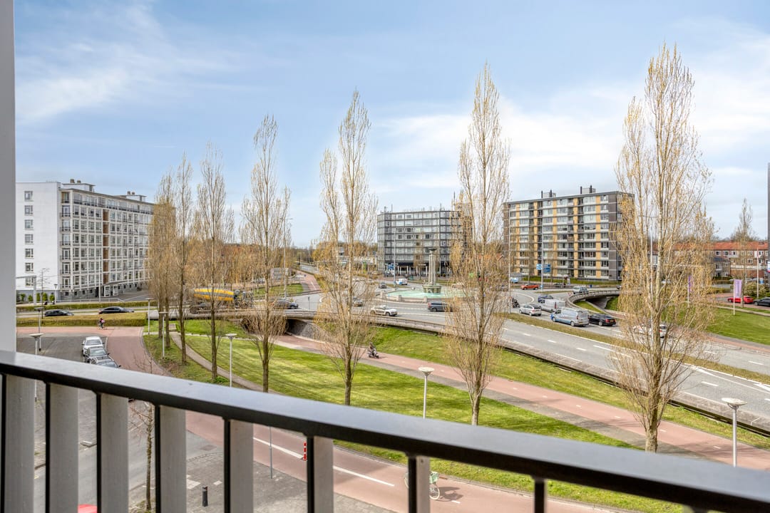 Foto 2 van Europaplein 3-C