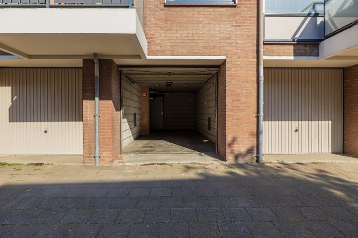 Foto 4 van Kanaalstraat 127