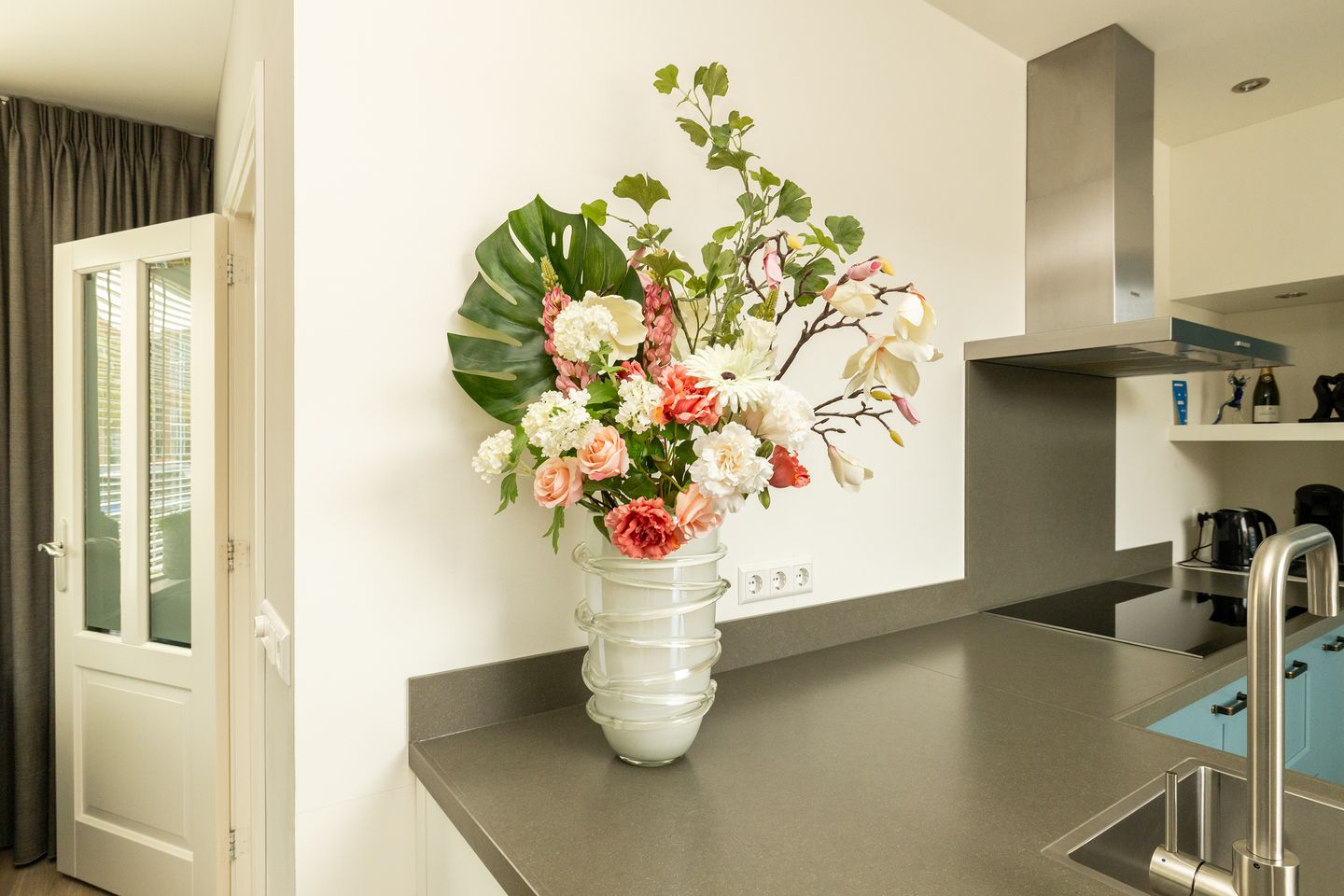 Foto 19 van Van der Ledestraat 8