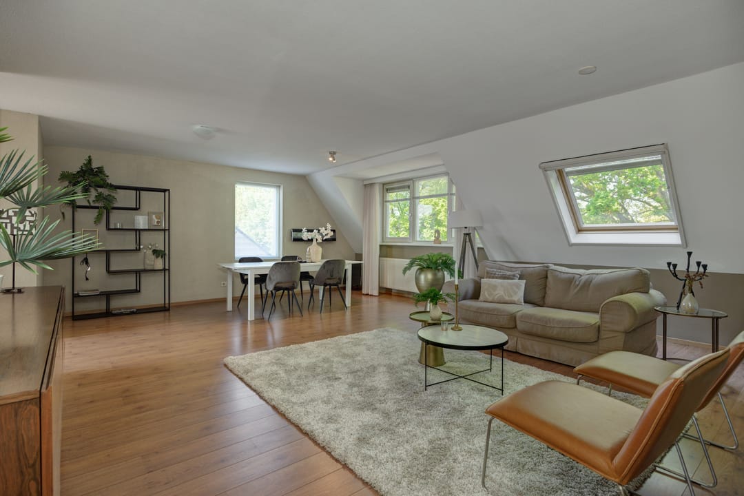 Foto 1 van Deken van Roestellaan 35-E