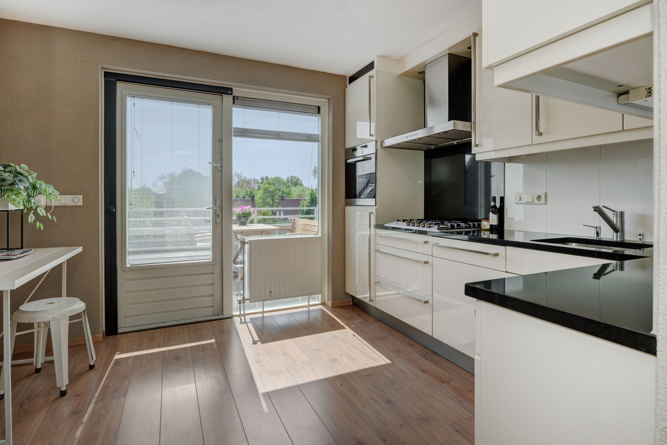 Foto 12 van Deken van Roestellaan 35-E