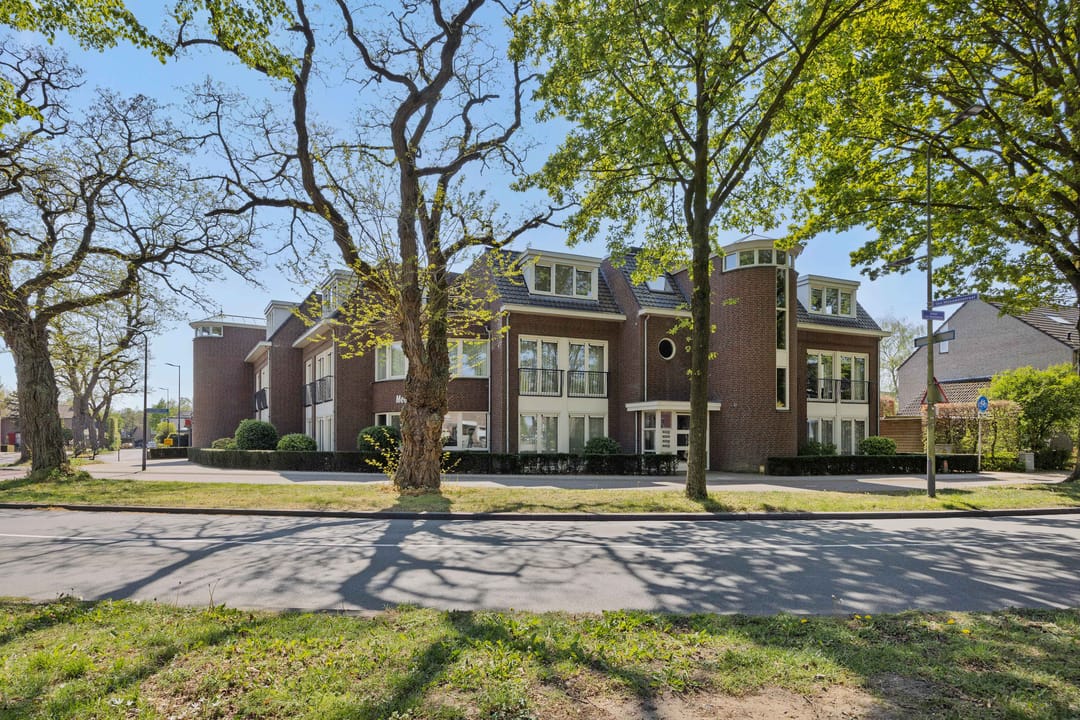 Foto 32 van Deken van Roestellaan 35-E