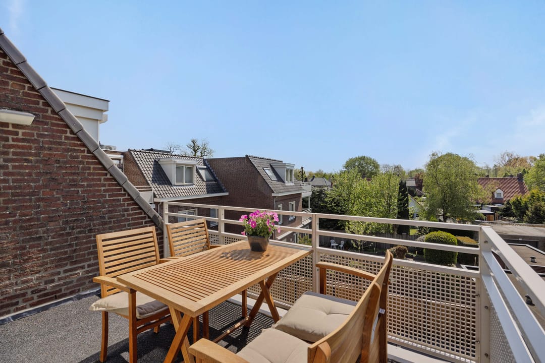 Foto 23 van Deken van Roestellaan 35-E