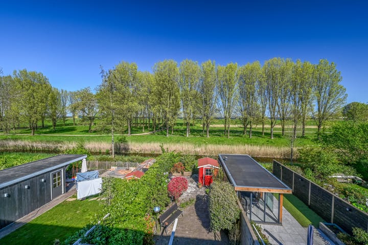 Photo 3 of Breezand 14