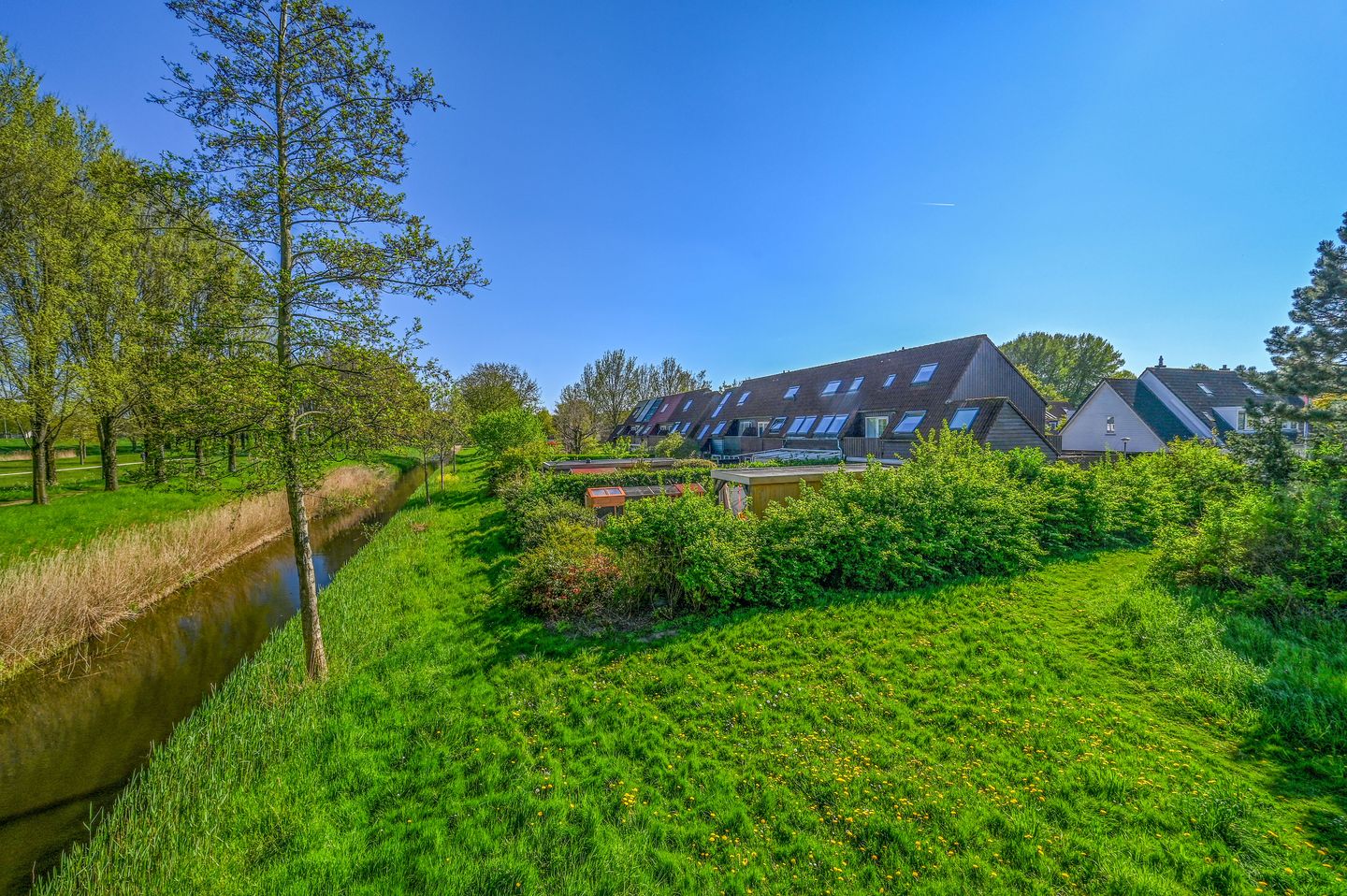 Photo 40 of Breezand 14