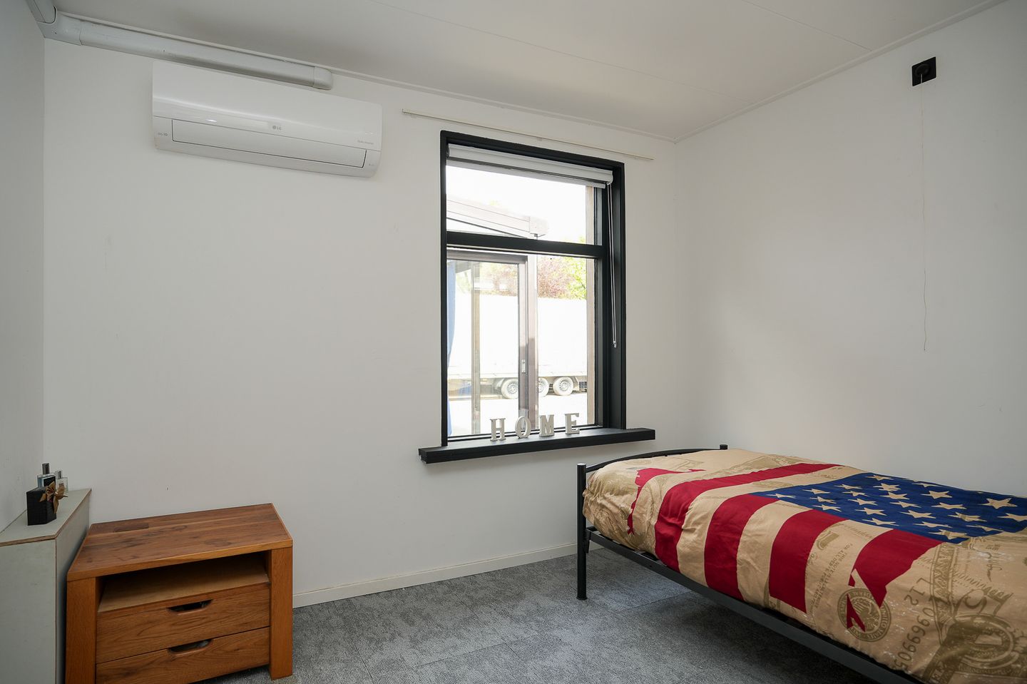 Photo 20 of Raadhuisstraat 4