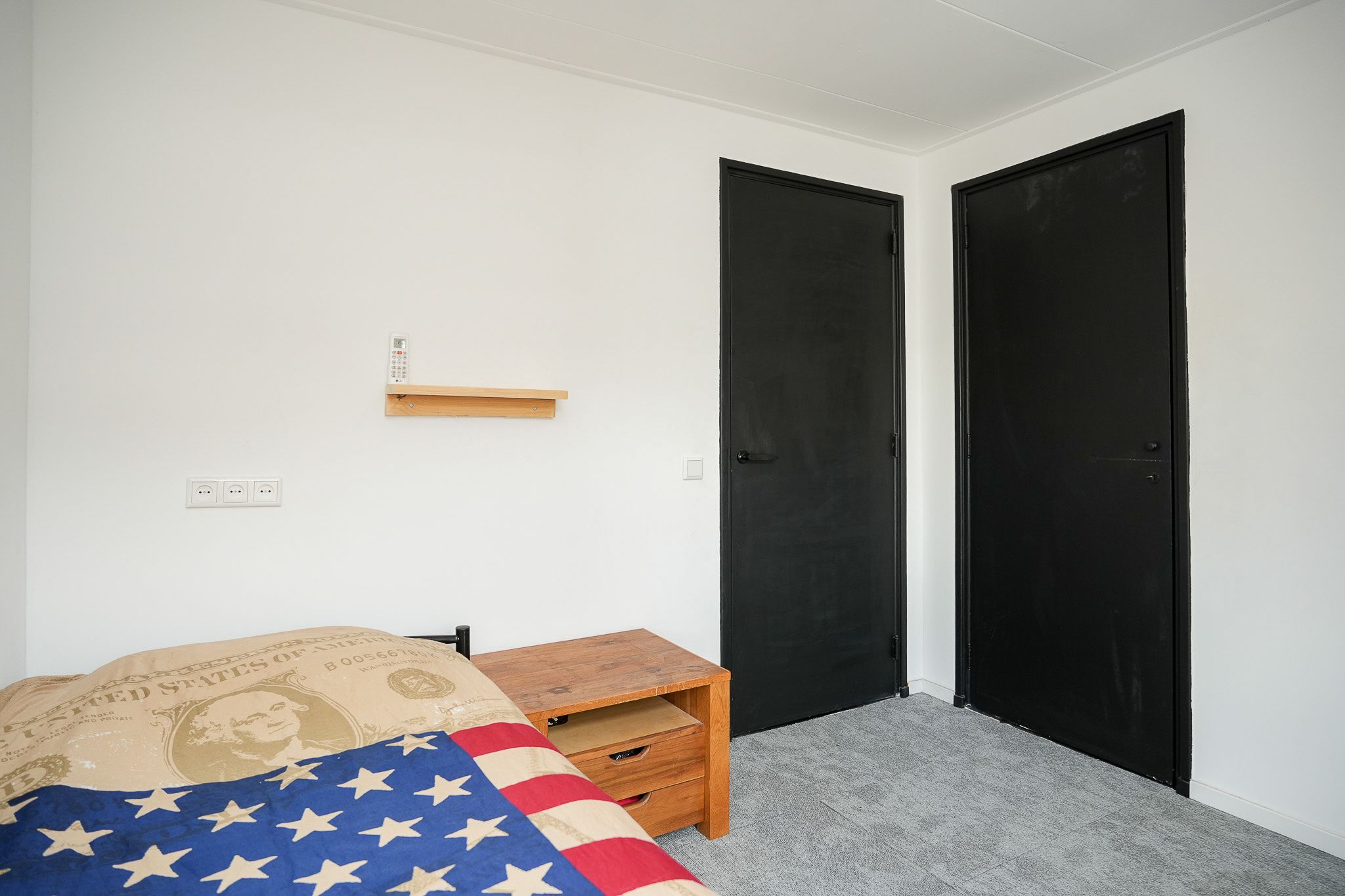 Photo 21 of Raadhuisstraat 4