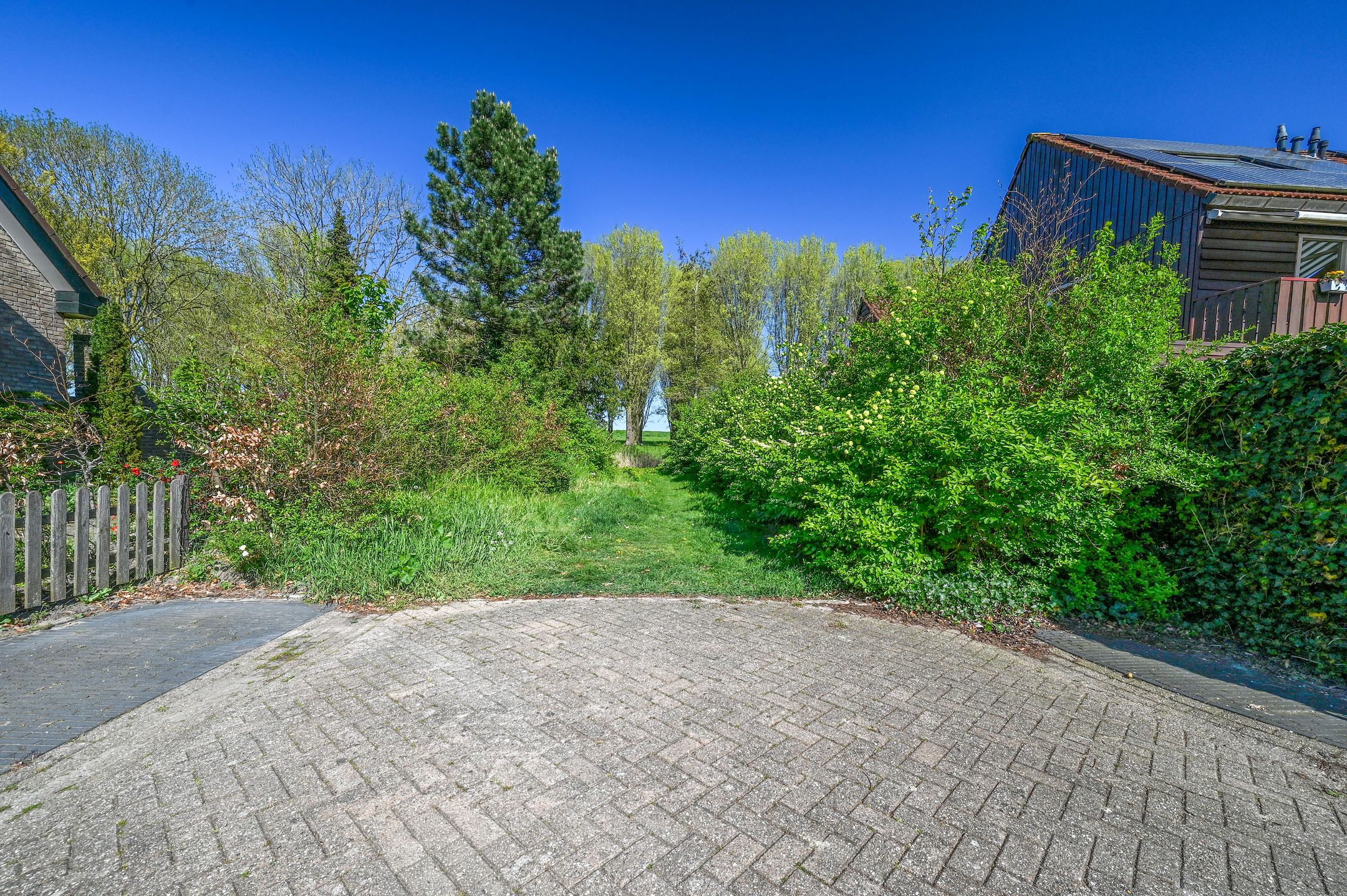 Photo 39 of Breezand 14