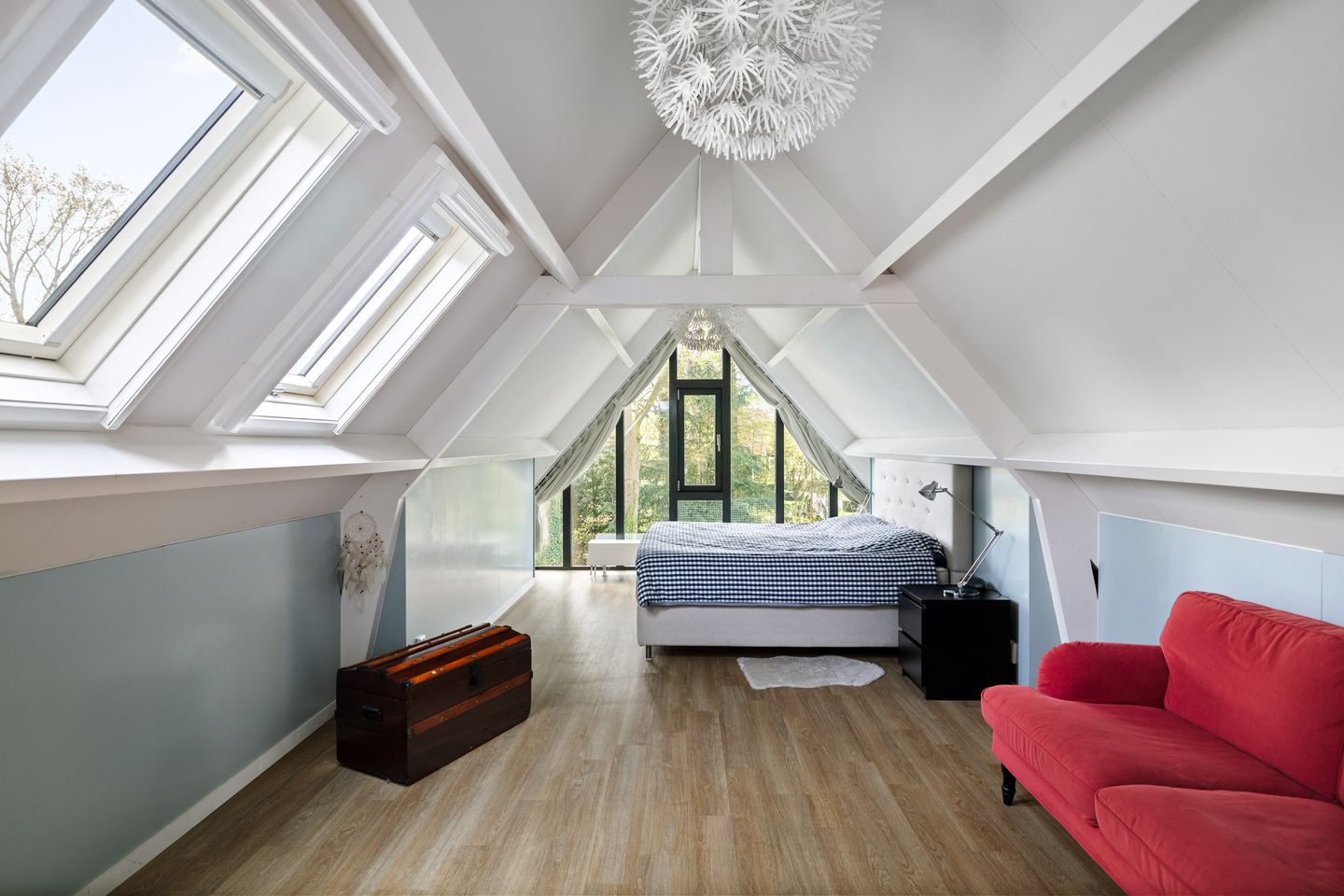 Foto 29 van Marinus Naefflaan 7