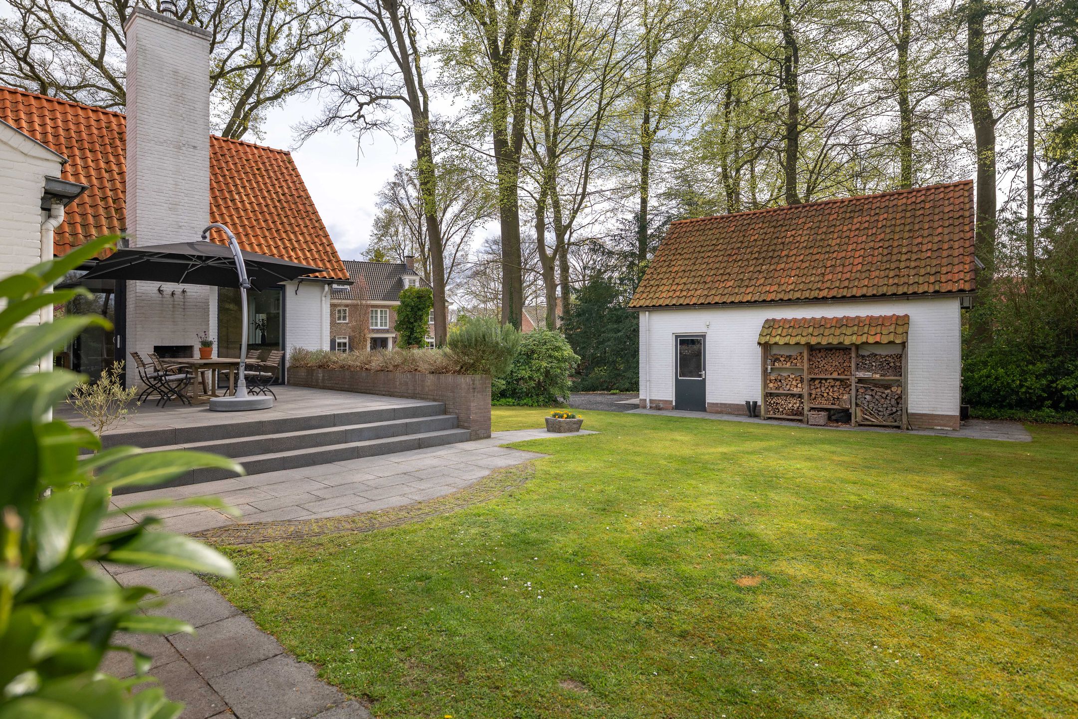 Foto 36 van Marinus Naefflaan 7