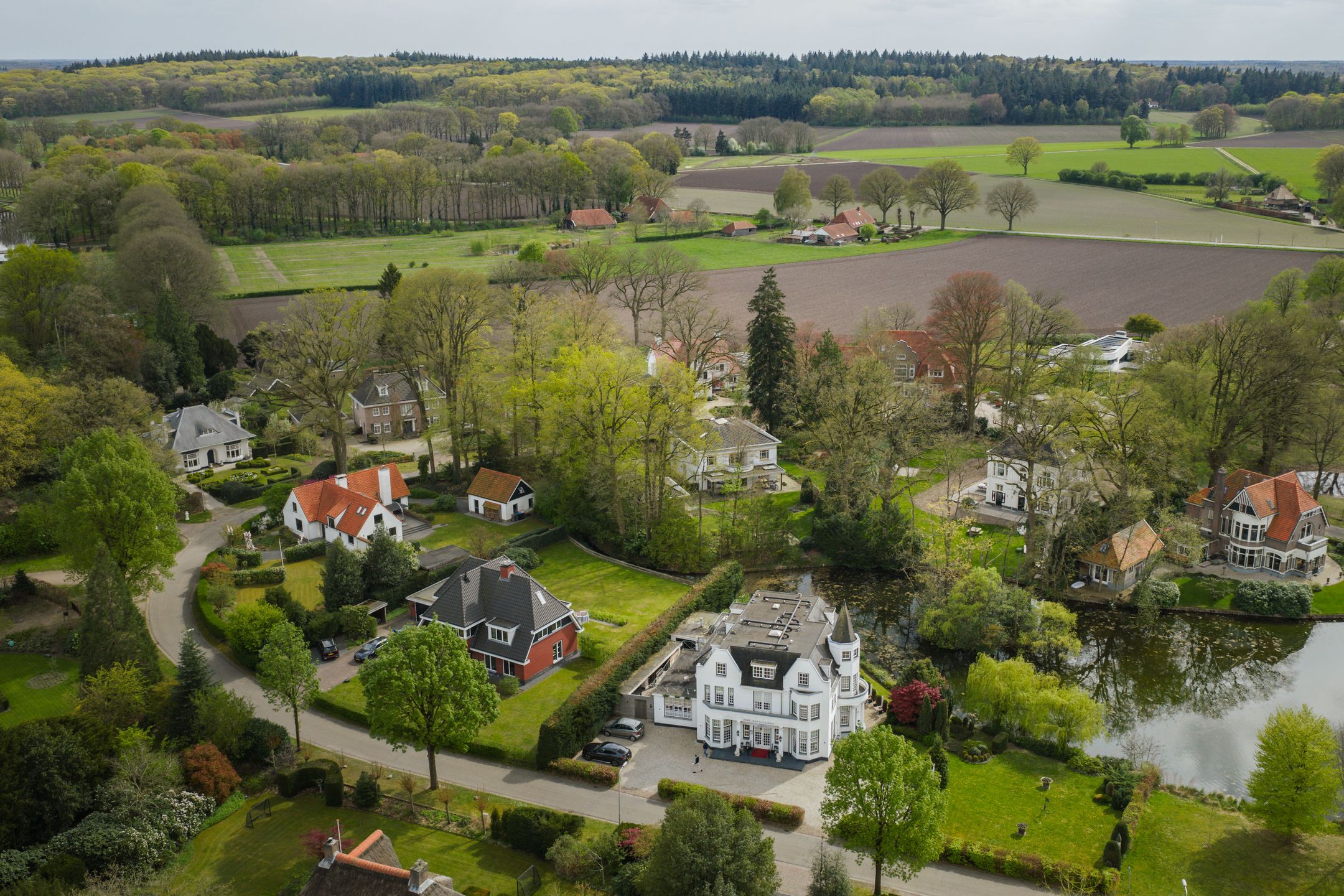 Foto 51 van Marinus Naefflaan 7