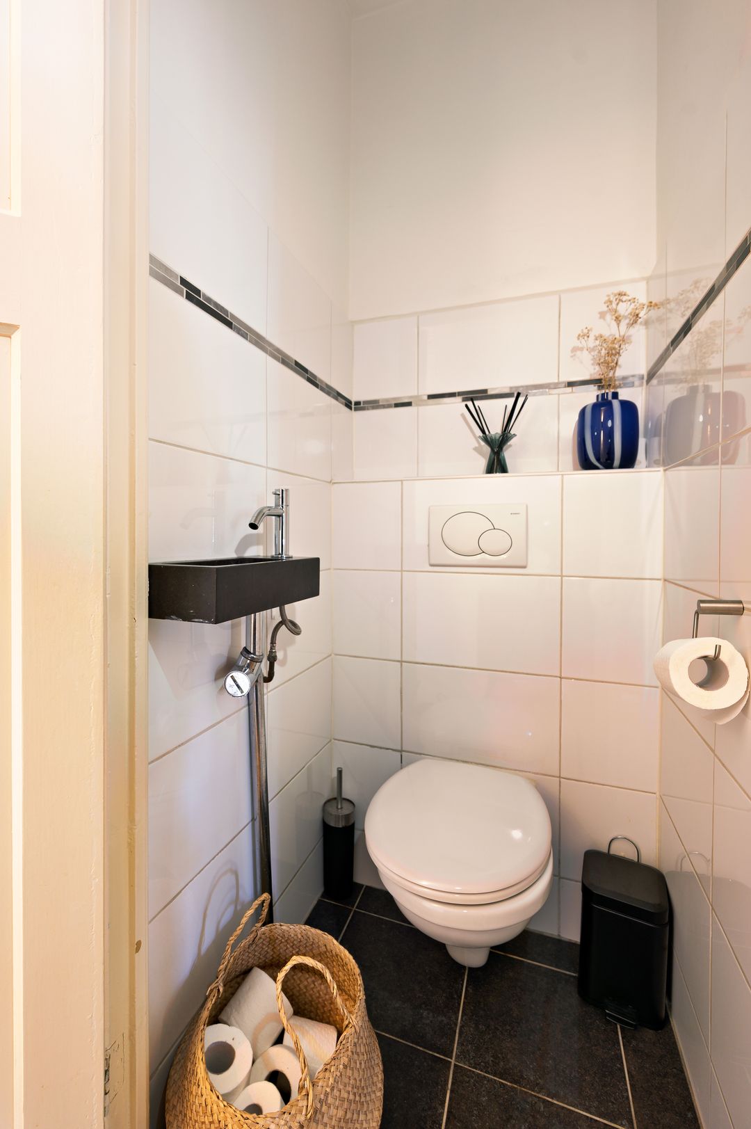 Photo 28 of Abbenesstraat 5