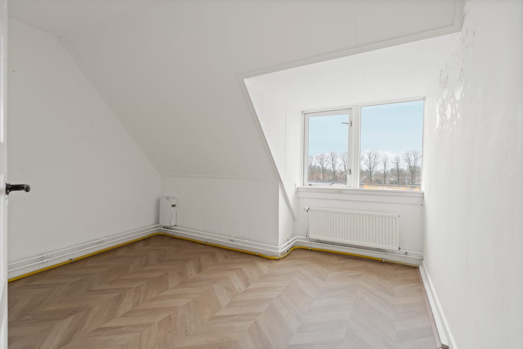 Foto 22 van Noordelijke Parallelweg 140