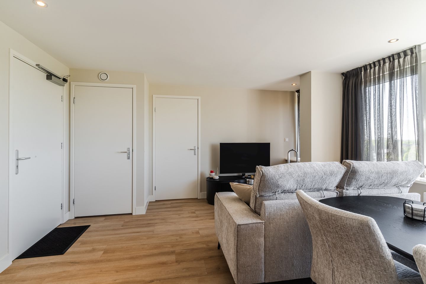 Foto 10 van Burgemeester Verwielstraat 2-C17