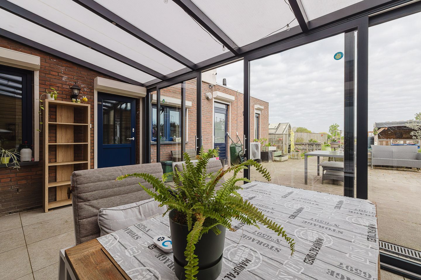 Foto 4 van Plantagebaan 182