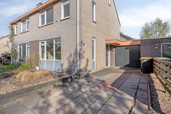 Foto 5 van Anne Franklaan 19