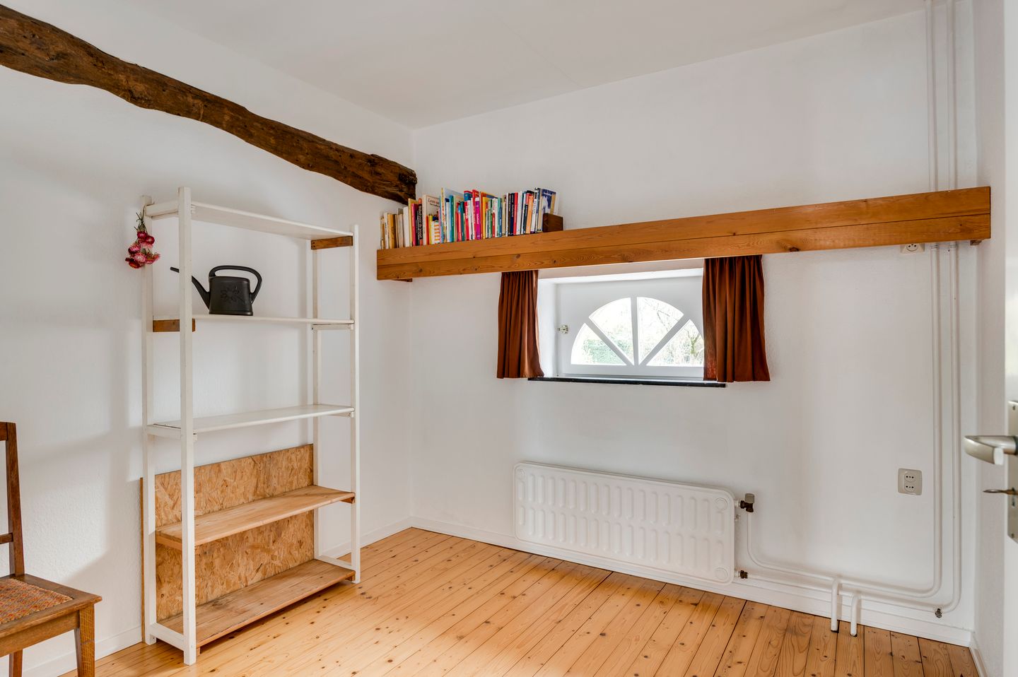 Historic 1840 detached mansion with authentic character and expansive garden in Buggenum — 35