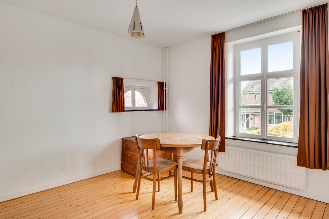 Historic 1840 detached mansion with authentic character and expansive garden in Buggenum — 38