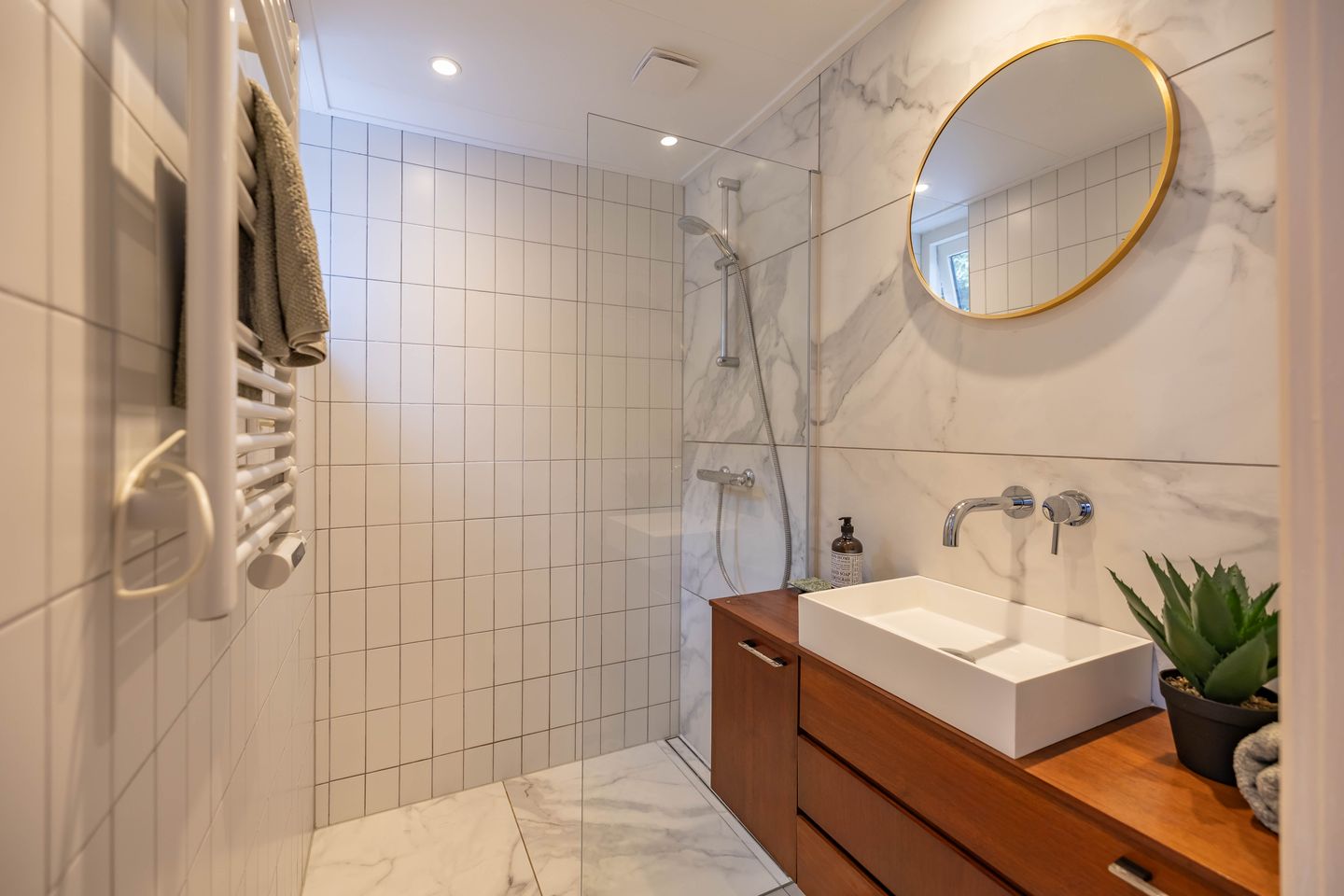 Foto 4 van Ooster Badstraat 44