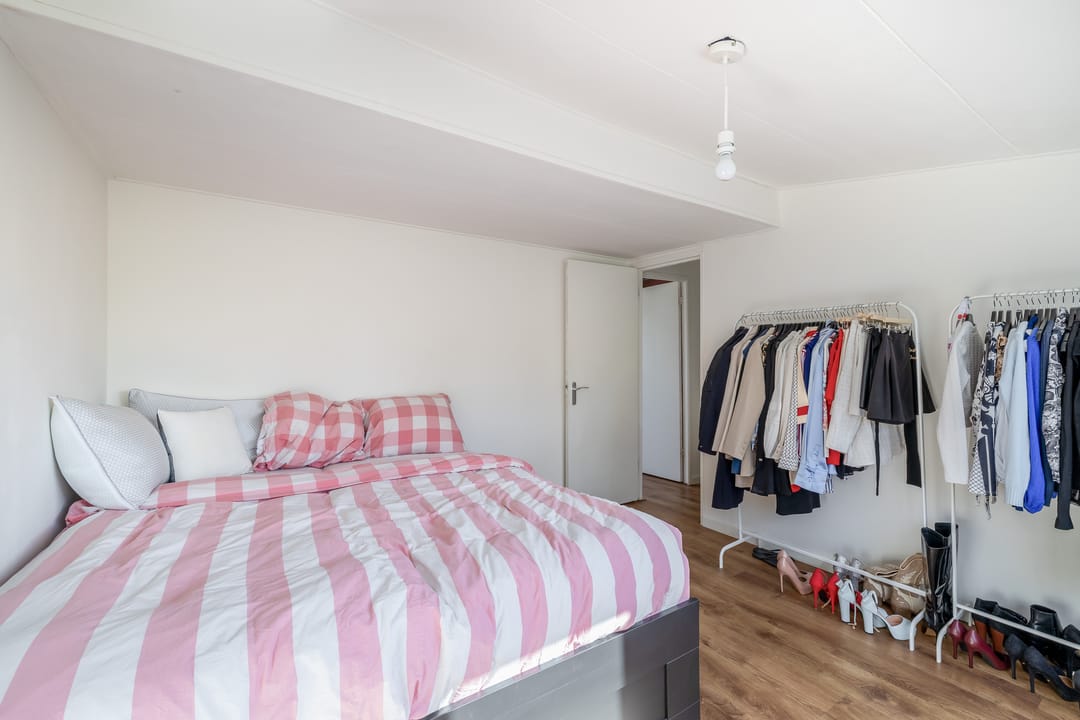 Foto 16 van Warmoesstraat 125