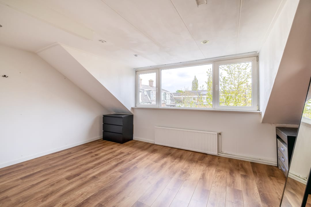 Foto 17 van Warmoesstraat 125