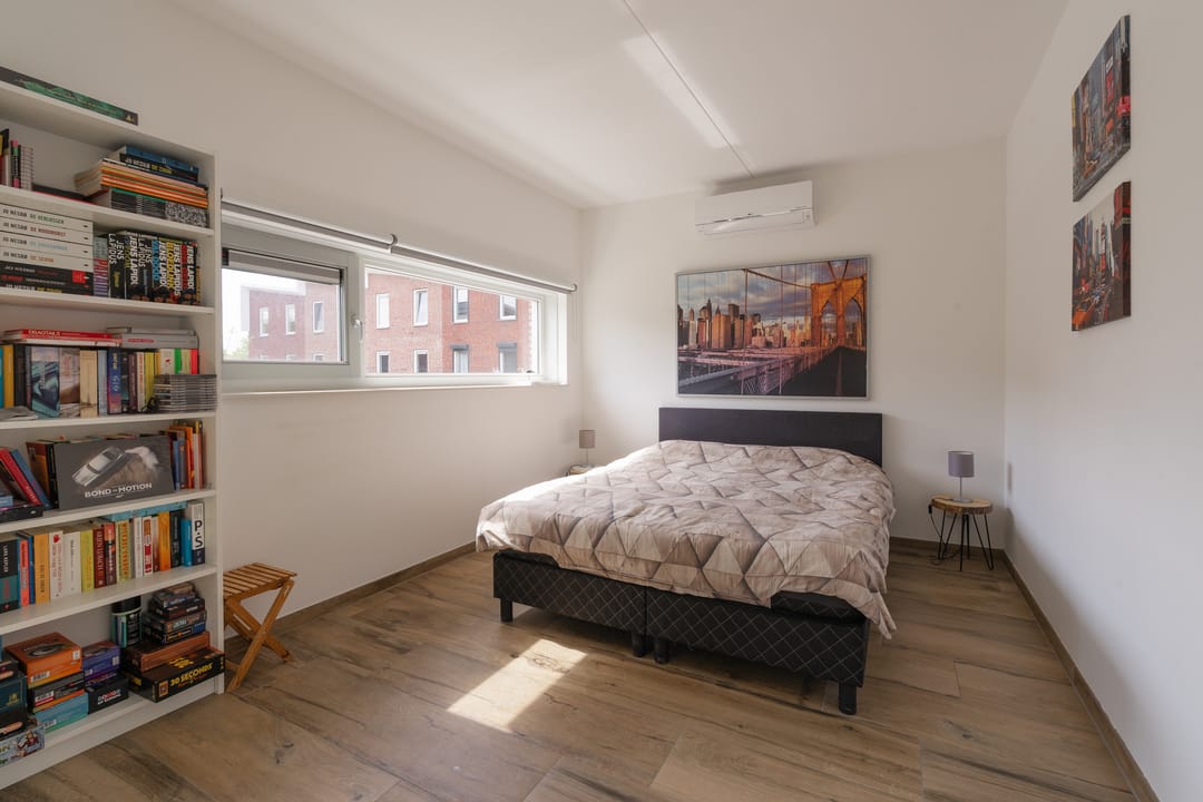 Foto 37 van Genesisstraat 5