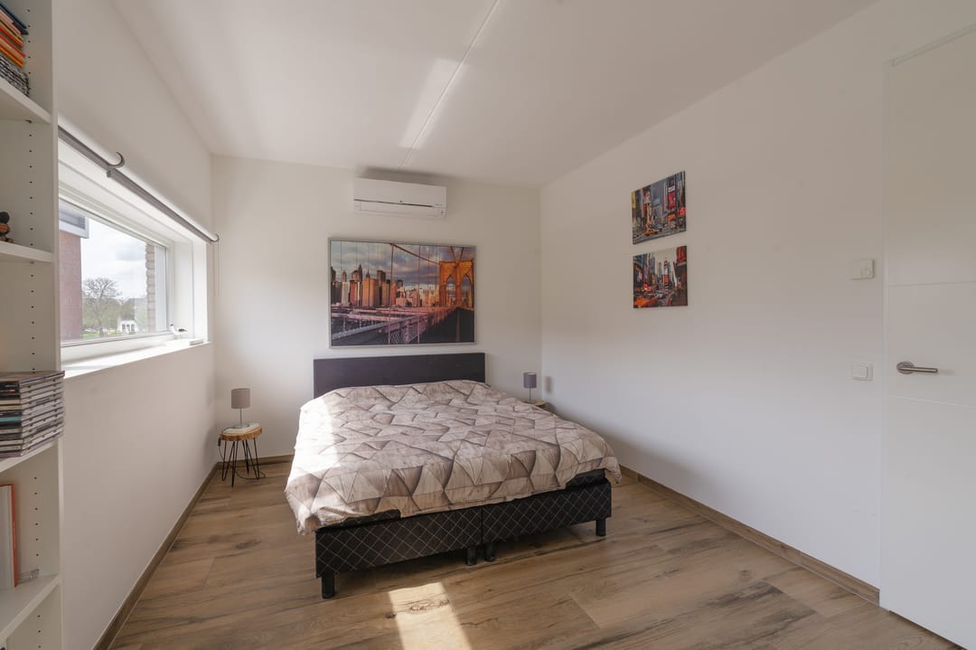 Foto 38 van Genesisstraat 5