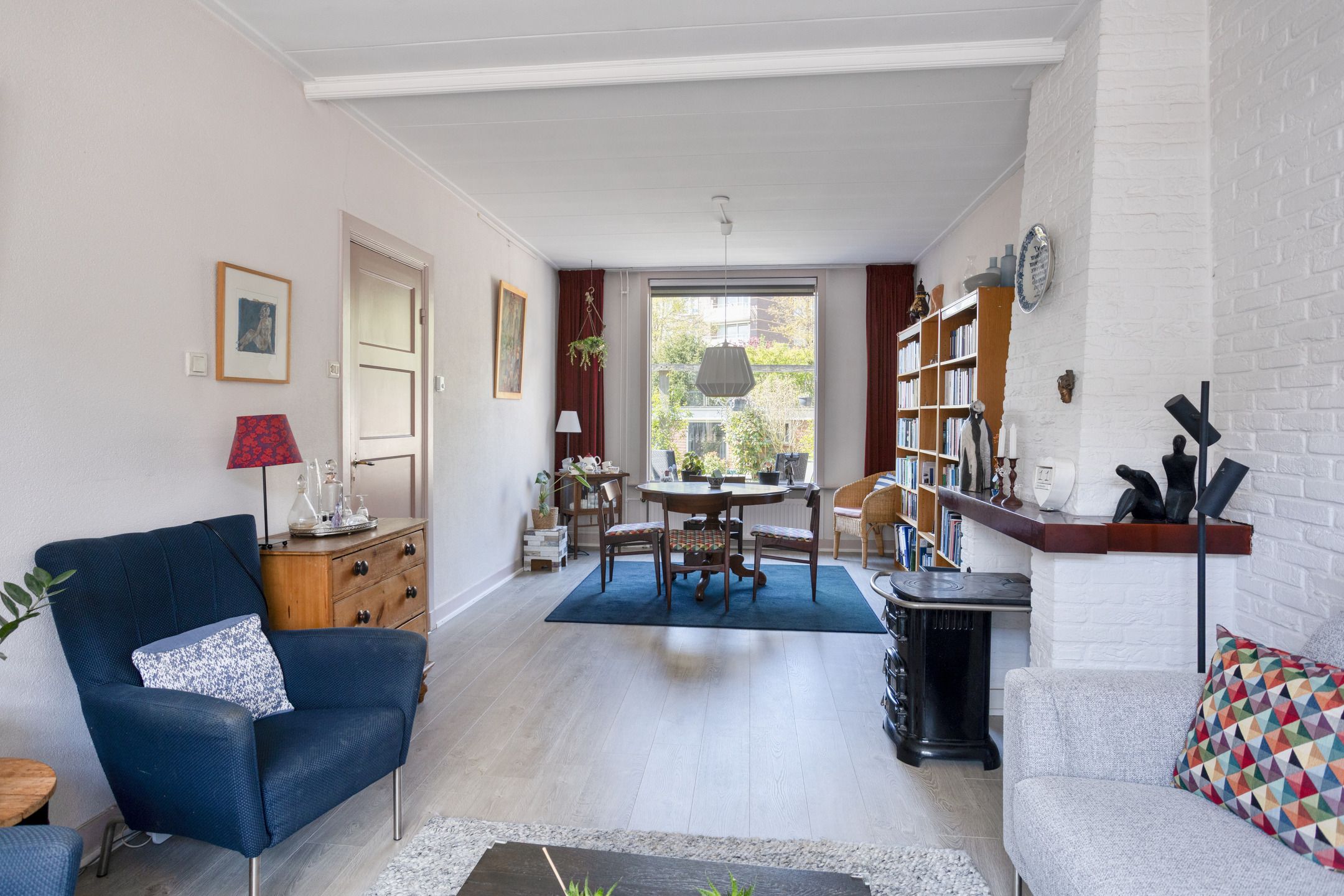 Foto 12 van Emmerikseweg 2-C