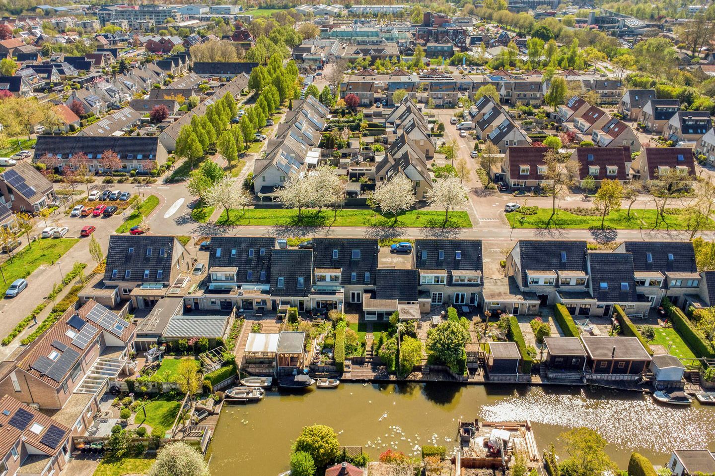 Foto 44 van De Bouw 19