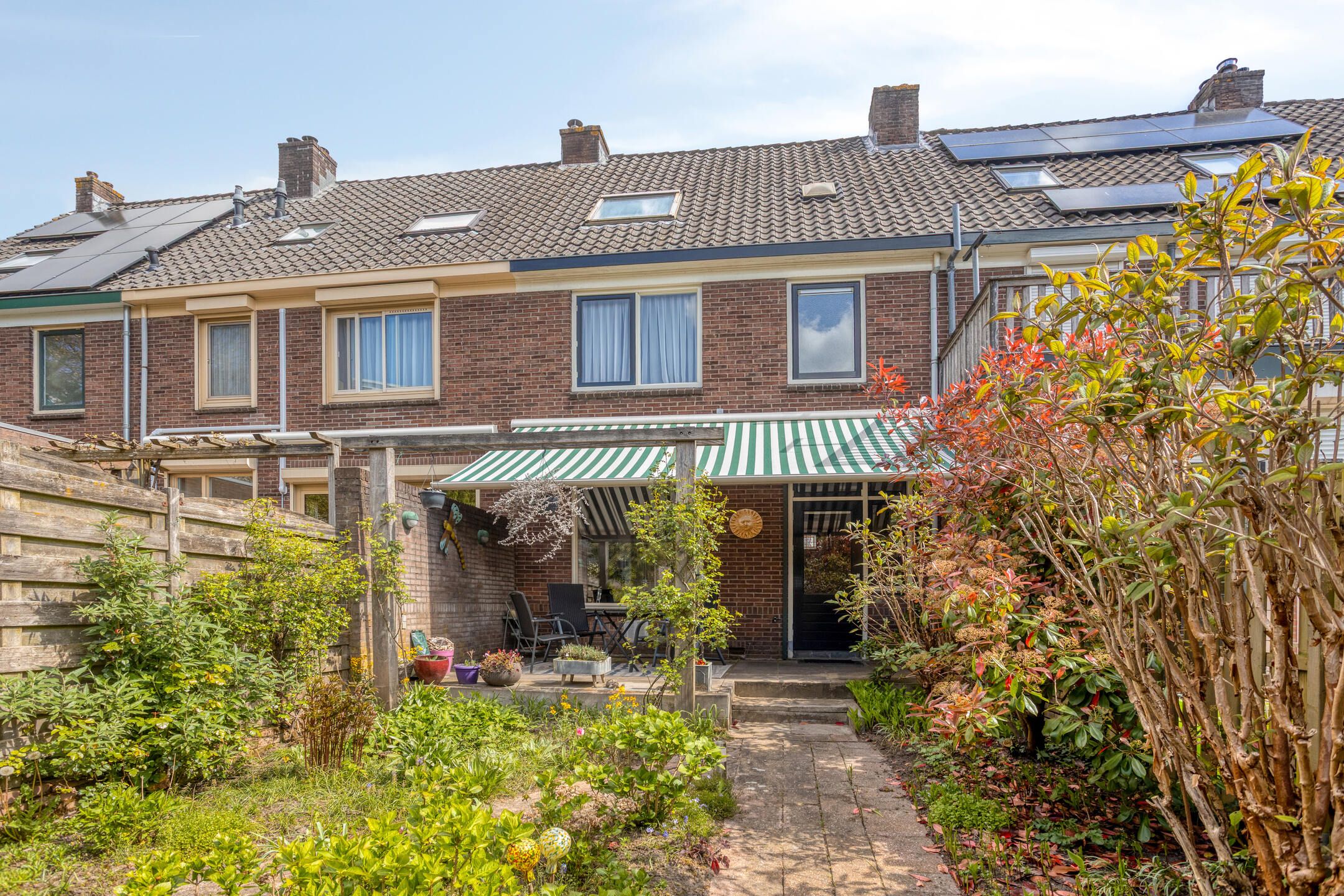 Foto 33 van Emmerikseweg 2-C