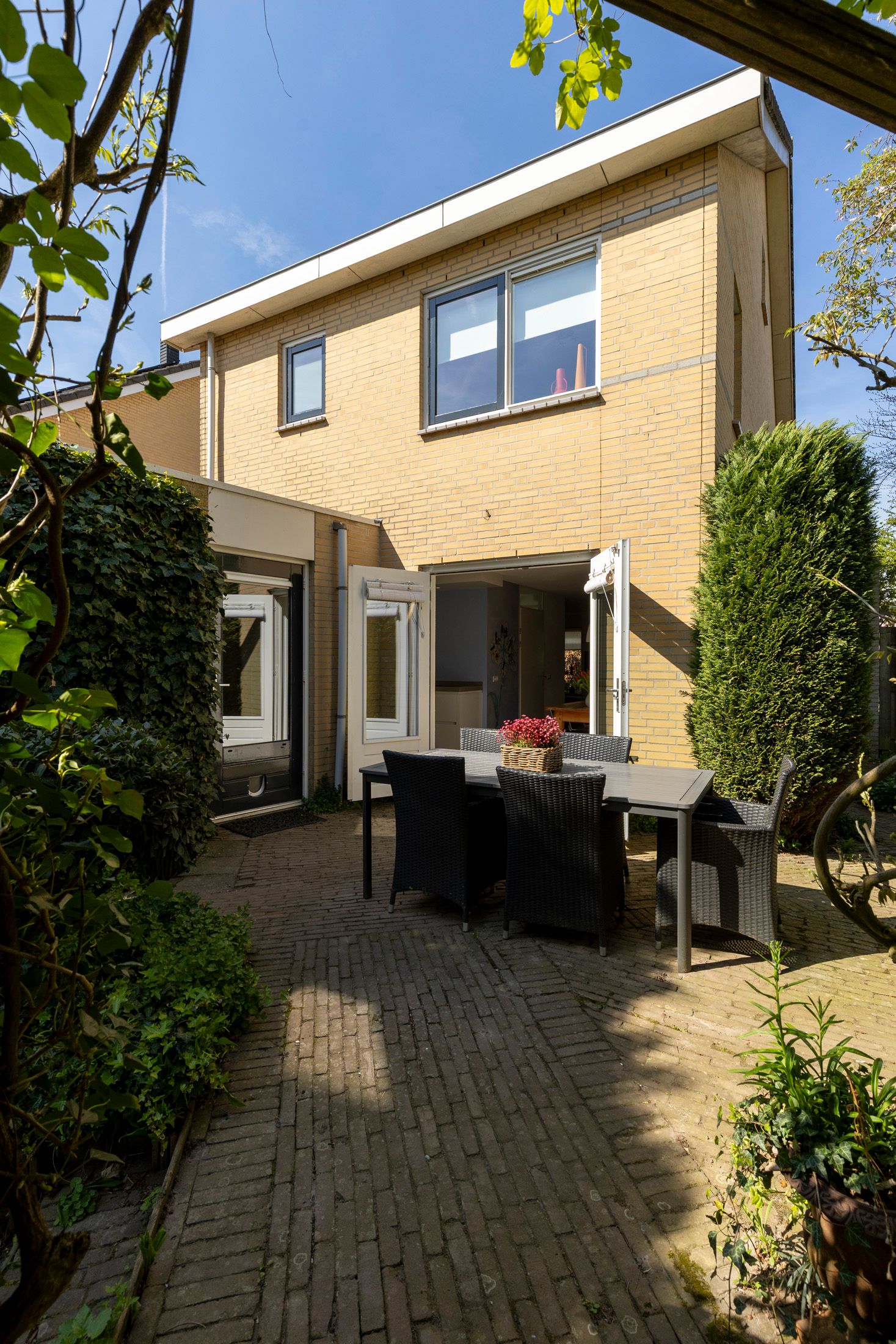 Foto 45 van Bruynisstraat 14