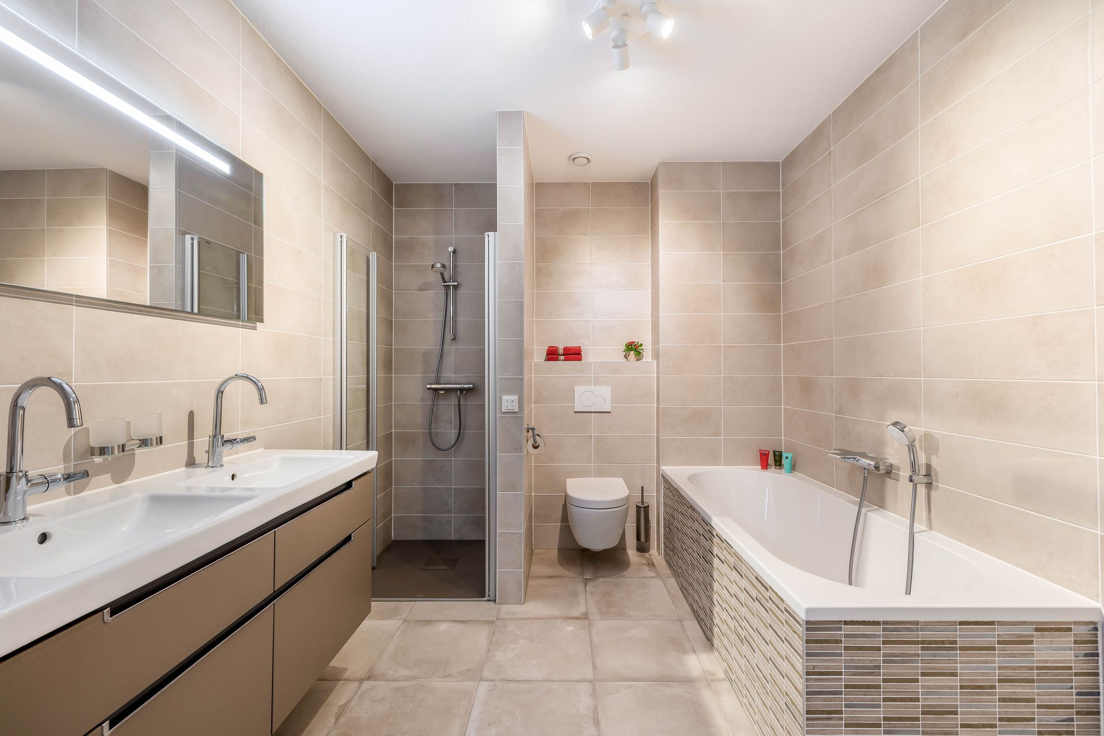 Foto 21 van Koning Willem-Alexanderlaan 148