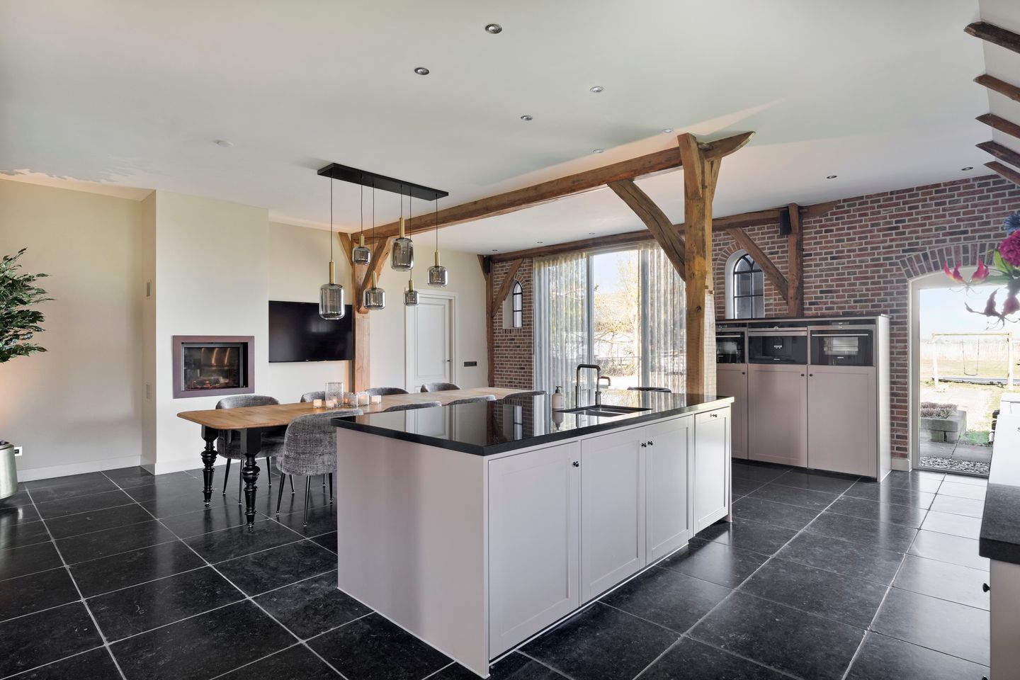 Foto 25 van Zuiderzeestraatweg 386